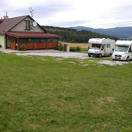 Hotel Penzion Dreveník Spišské Podhradie Exterior foto